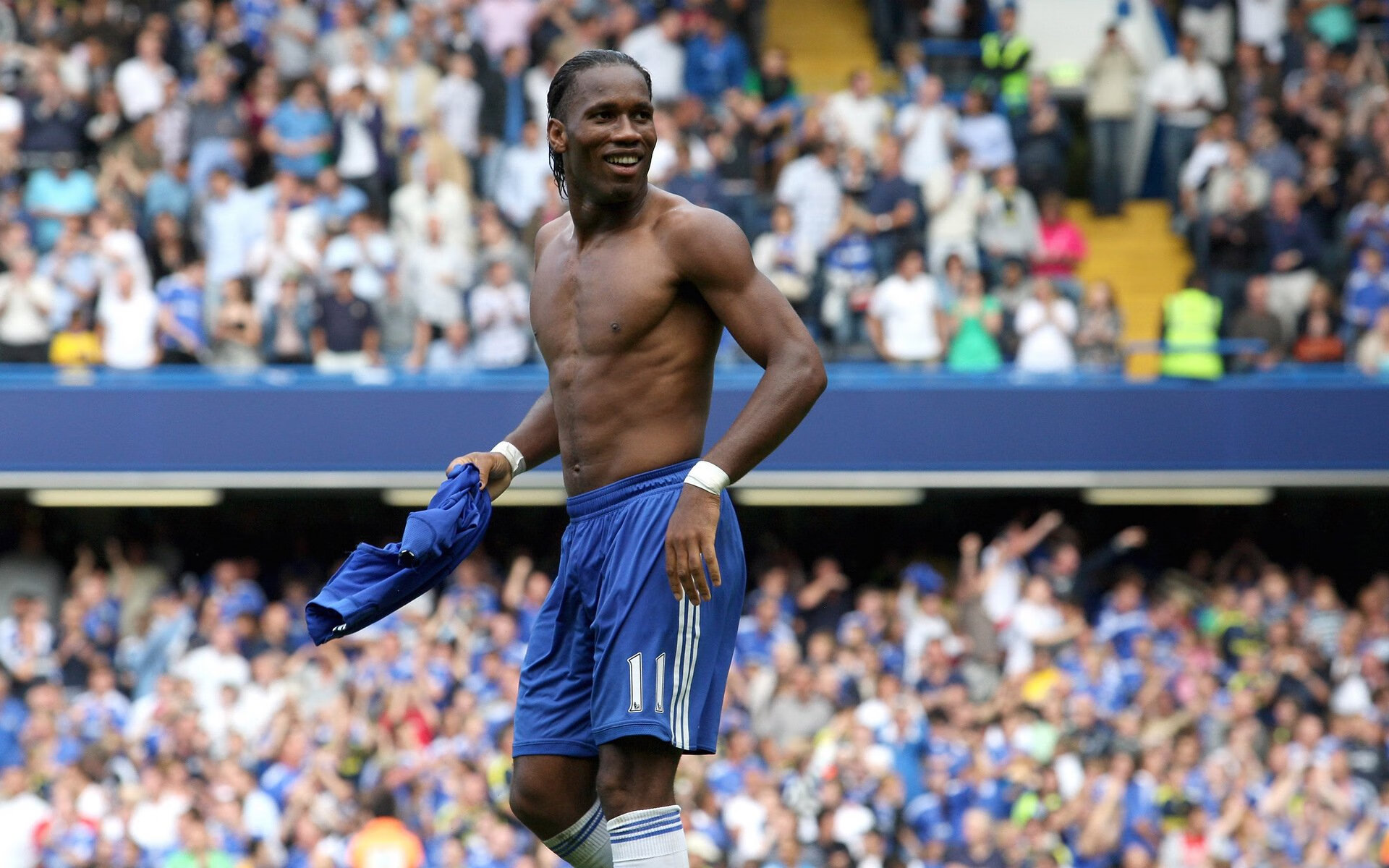 欧博官网下载-莱万多夫斯基迎来五赛季高光表现，西班牙队球迷沸腾！